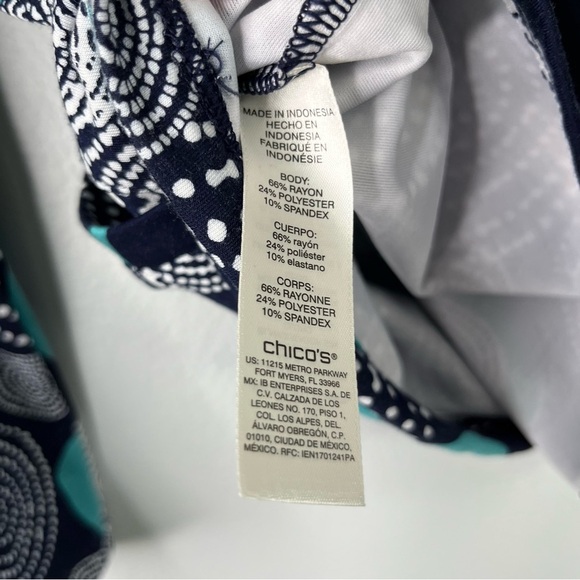 Chico's Weekends Pullover Top Women’s 1 M Blue Teal White Circle Print Pocket - Picture 12 of 13